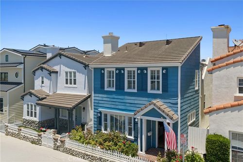 428 E Bay Ave, Newport Beach, CA, 92661-1207 | Card Image