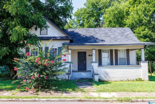 500 Gladys St, Bessemer, AL, 35020-7135 | Card Image