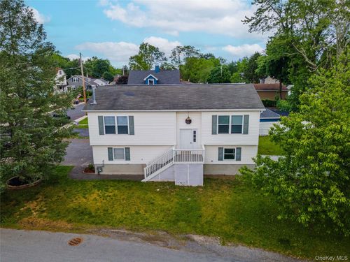 99 Univoice St, Maybrook, NY, 12543-1539 | Card Image