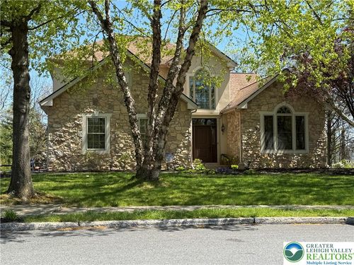 291 Water Lilly Ct, Allentown, PA, 18104-8412 | Card Image