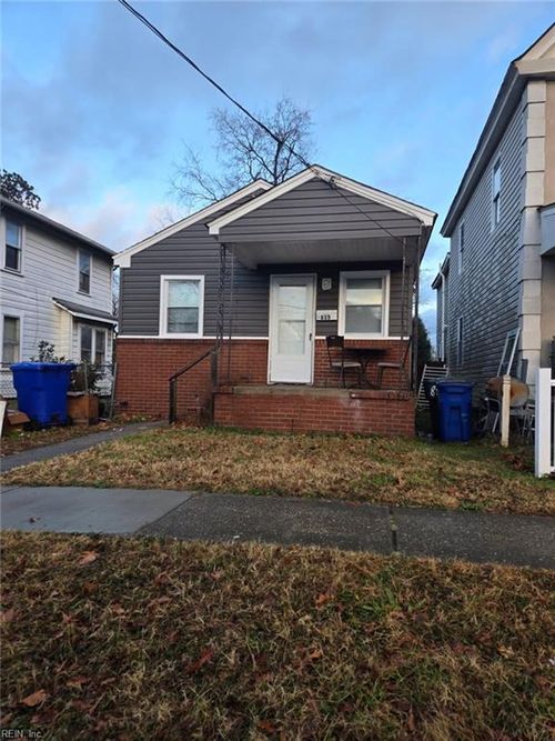 835 29th St, Newport News, VA, 23607-4142 | Card Image