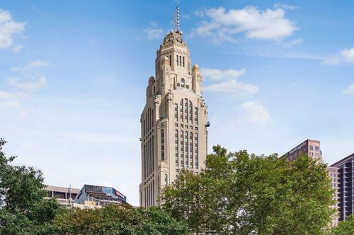 2801-50 W Broad St, Columbus, OH, 43215-3301 | Card Image