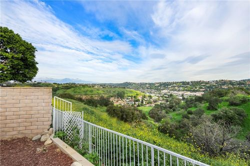 2702 S George Ln, Diamond Bar, CA, 91789-4062 | Card Image