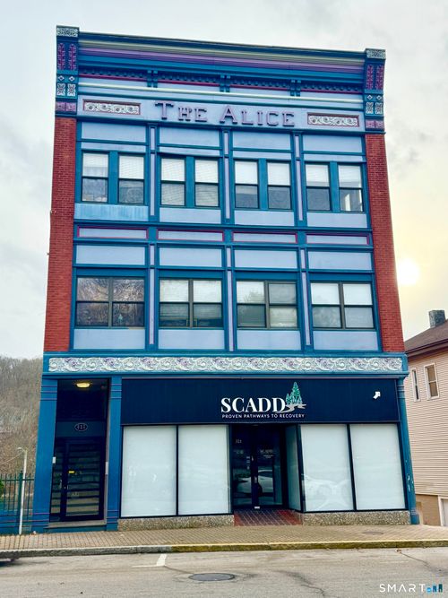 321 Main St, Norwich, CT, 06360-5840 | Card Image