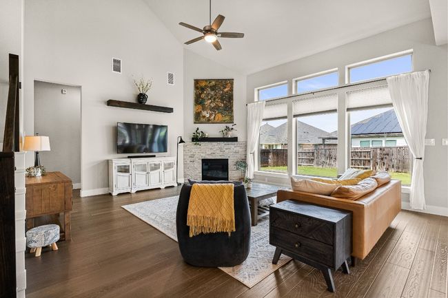 356 Coyote Creek Way, House other with 4 bedrooms, 4 bathrooms and 5 parking in Kyle TX | Image 19