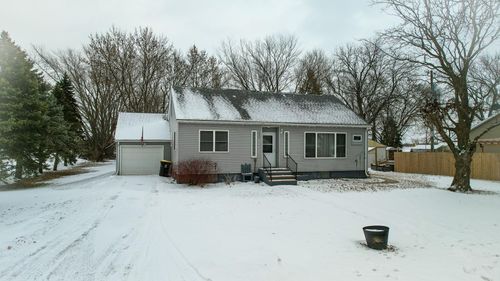 304 N Secor St, Bricelyn, MN, 56014 | Card Image