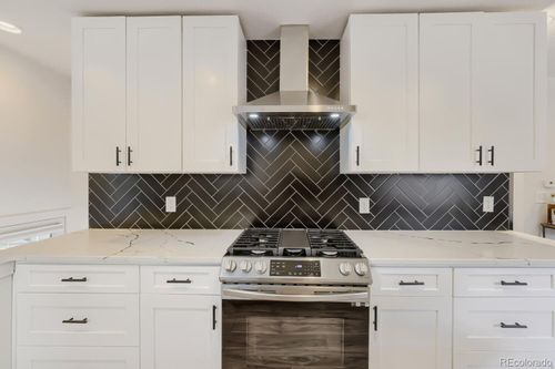 4200 Tejon St, Denver, CO, 80211-1815 | Card Image