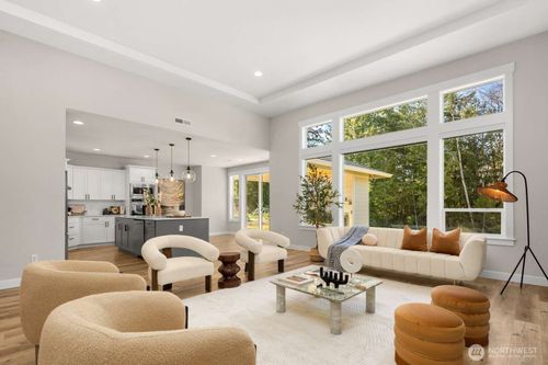 5541 Skyfall Pl Nw, Bremerton, WA, 98312-7801 | Card Image