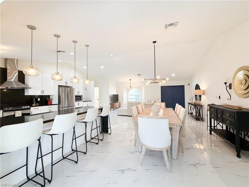 4285 47th Ave Ne, NAPLES, FL, 34120-1773 | Card Image