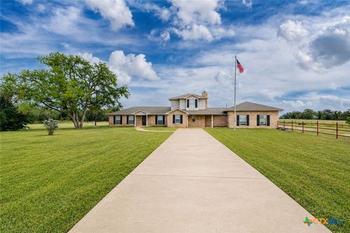 1506 Harwood Rd, Luling, TX, 78648-4062 | Card Image