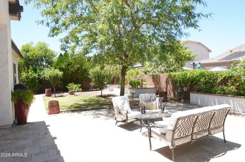 2910 E Wildhorse Dr, Gilbert, AZ, 85297-2147 | Card Image
