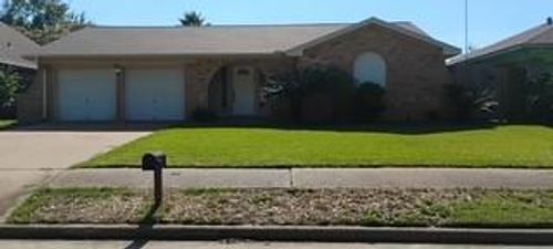3722 Raindrops Rd, Pasadena, TX, 77505-3220 | Card Image