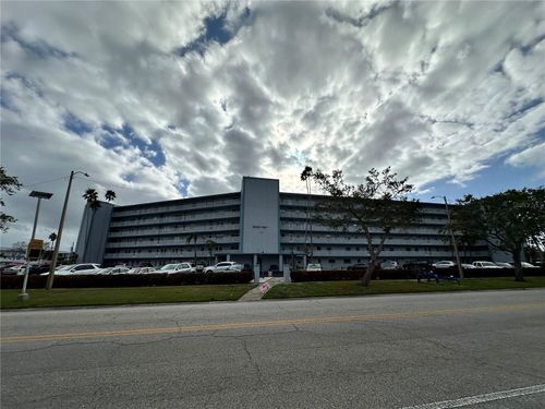 apt-608-1868 Shore Dr S, SOUTH PASADENA, FL, 33707-4640 | Card Image