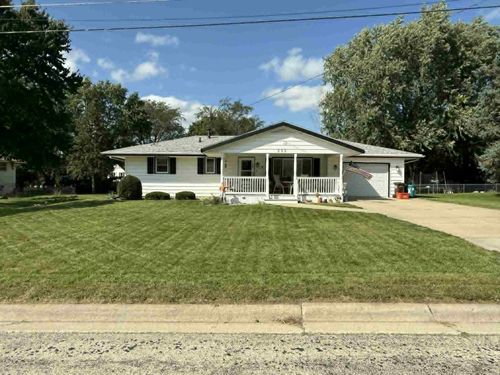 232 E 10th St, Pecatonica, IL, 61063-9541 | Card Image