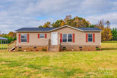 5420 Creek Run Court, House other with 3 bedrooms, 2 bathrooms and null parking in Kings Mountain NC | Image 1