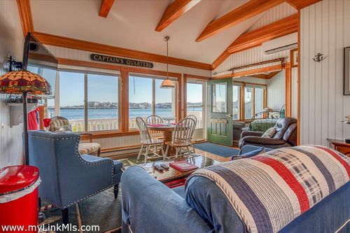 unit-5-47 E Chop Dr, Oak Bluffs, MA, 02557-6856 | Card Image