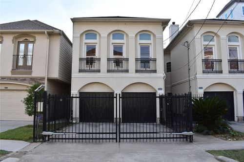 5515 Petty St, Houston, TX, 77007-1838 | Card Image