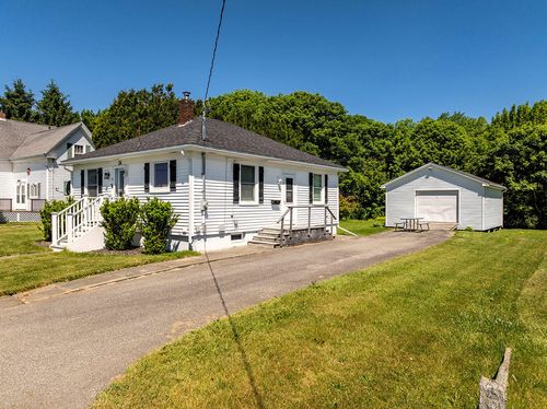 34 Thatcher St, Thomaston, ME, 04861-3456 | Card Image