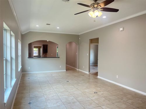 6430 Skyview Dr, Houston, TX, 77041-5042 | Card Image
