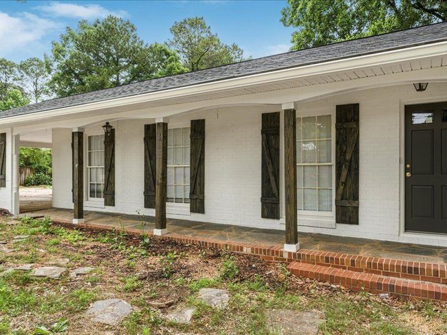 1110 Upper Hembree Rd, House other with 2 bedrooms, 2 bathrooms and null parking in Roswell GA | Image 9