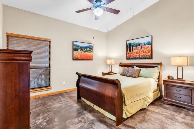APT-305 - 1406 Windsor Rd, Condo with 2 bedrooms, 2 bathrooms and 2 parking in Austin TX | Image 26