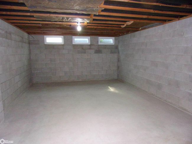 1905 Quint Ave, House other with 3 bedrooms, 2 bathrooms and null parking in Carroll IA | Image 13