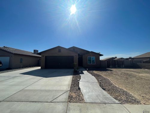 3736 S Susannah Dr, Yuma, AZ, 85365-7406 | Card Image