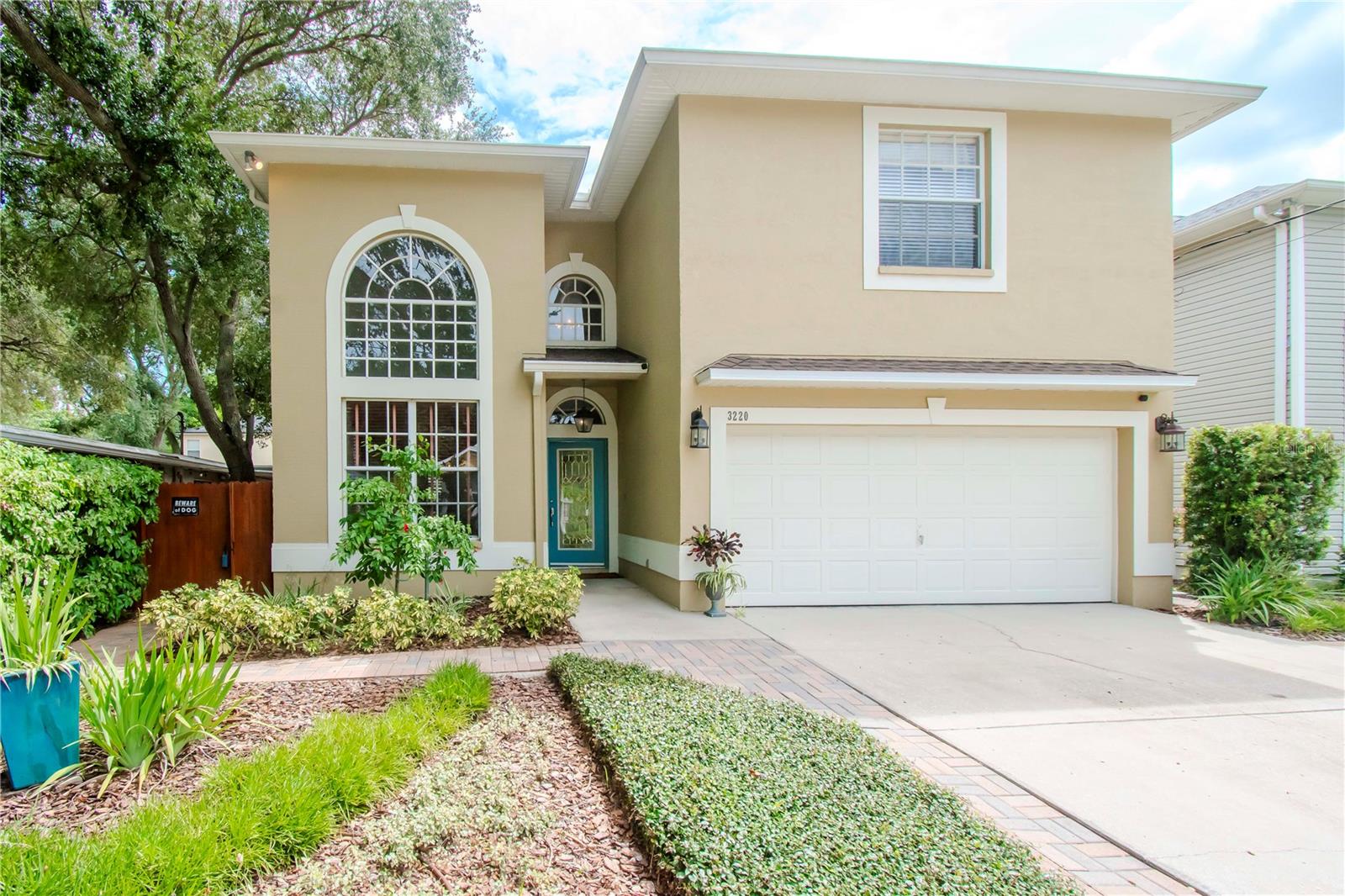 Oakellar Ave, Tampa, FL 33611