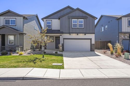 20625 Se Slate Avenue, Bend, OR, 97702 | Card Image