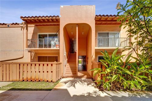 n1-7111 Miami Lakes Dr, Miami Lakes, FL, 33014 | Card Image