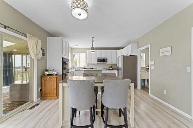 8853 Hickory View St, House other with 5 bedrooms, 3 bathrooms and null parking in Canal Winchester OH | Image 20