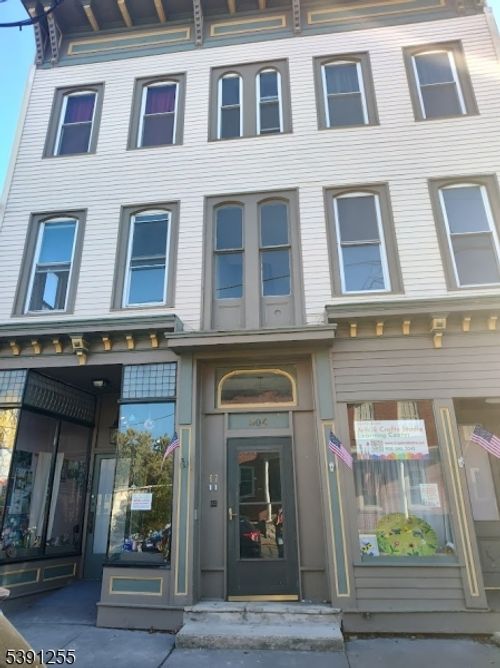 apt-4b-304 Front St, Belvidere, NJ, 07823-1524 | Card Image