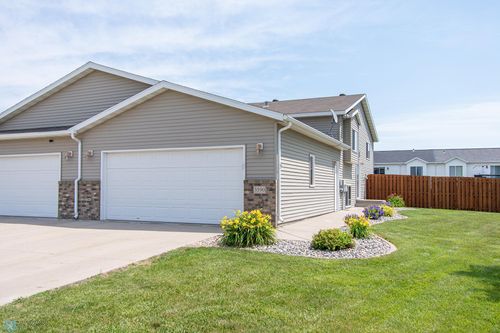 3590 Fillmore St S, Fargo, ND, 58104-7503 | Card Image