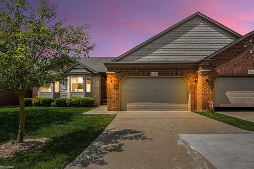 51119 Paxton Dr, Chesterfield, MI, 48051-1997 | Card Image