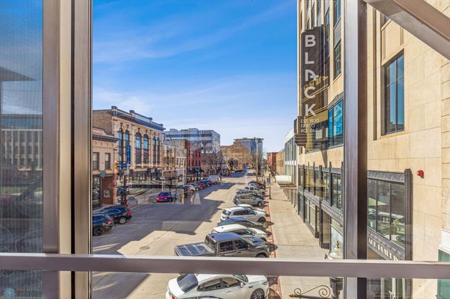 View from Skyway over Broadway | Image 31