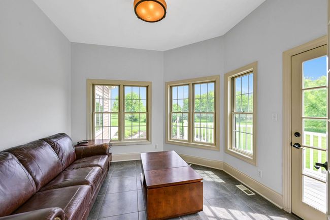 W292S5474 Fox Run Court, House other with 4 bedrooms, 4 bathrooms and null parking in GENESEE WI | Image 13