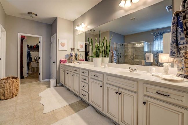 345 Piedmont Cir, House other with 4 bedrooms, 3 bathrooms and 4 parking in Covington GA | Image 26
