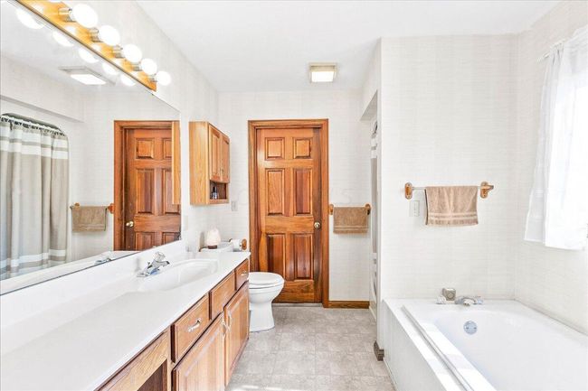 15180 Lock 2 Rd, House other with 3 bedrooms, 2 bathrooms and null parking in Botkins OH | Image 23