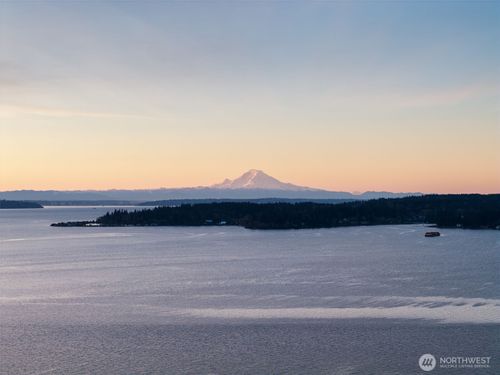 18978 Angeline Ave Ne, Suquamish, WA, 98392-9779 | Card Image