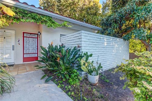 unit-d-2009 Via Mariposa W, Laguna Woods, CA, 92637-0884 | Card Image