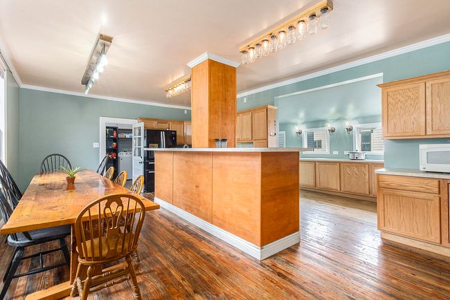 390 W Muskegon Ave, House other with 5 bedrooms, 4 bathrooms and null parking in Muskegon MI | Image 9