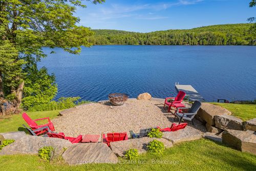 1024 Kawagama Lake Rd, Dorset, ON, P0A1E0 | Card Image