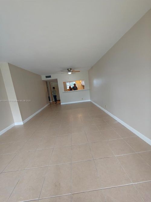 apt-206-1811 Sabal Palm Dr, Davie, FL, 33324-5931 | Card Image