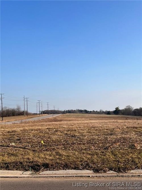 8137 Farming Way, Charlestown, IN, 47111-7804 | Card Image