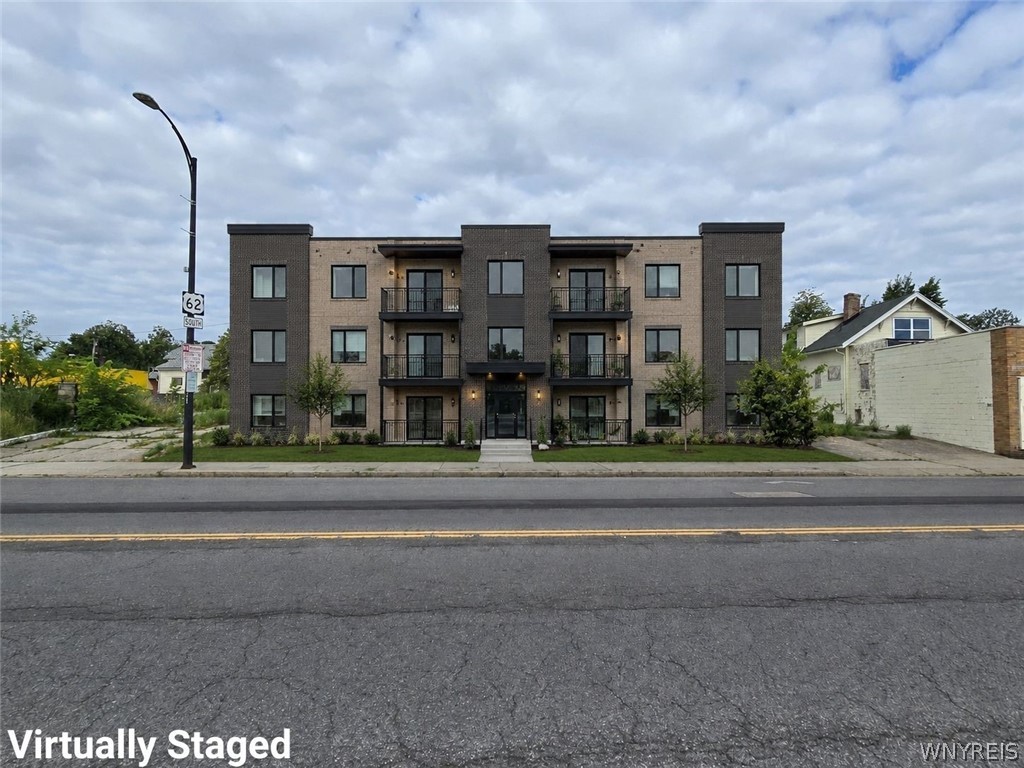 Land in Buffalo 4