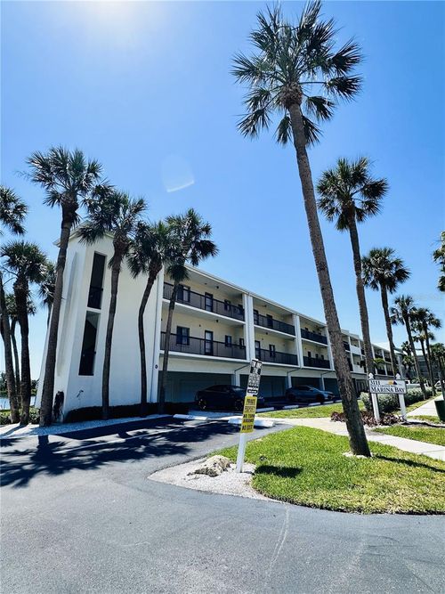 apt-109-3111 Pass A Grille Way, St Pete Beach, FL, 33706-4059 | Card Image
