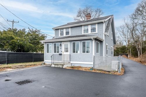 84 Bearses Way, Hyannis, MA, 02601-3831 | Card Image