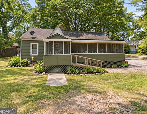 23 Hosch Cir, Winder, GA, 30680-2219 | Card Image