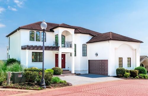 115 Westshore Rdg, Savannah, TN, 38372-5889 | Card Image