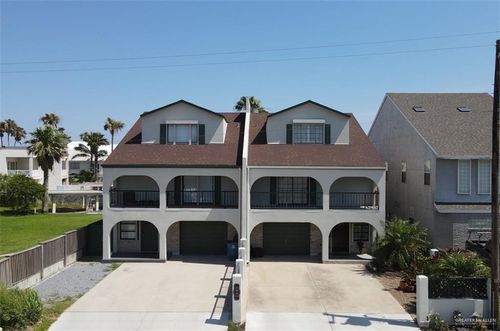 apt-b-200 W Morningside Dr, South Padre Island, TX, 78597-7672 | Card Image